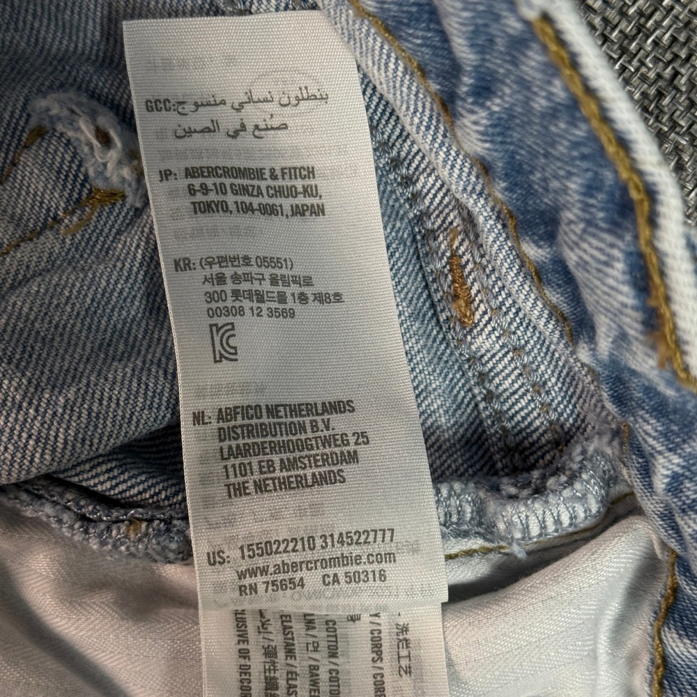 Abercrombie & Fitch 90s Straight Jeans Women 34/18 Light Wash Distressed - Picture 11 of 14